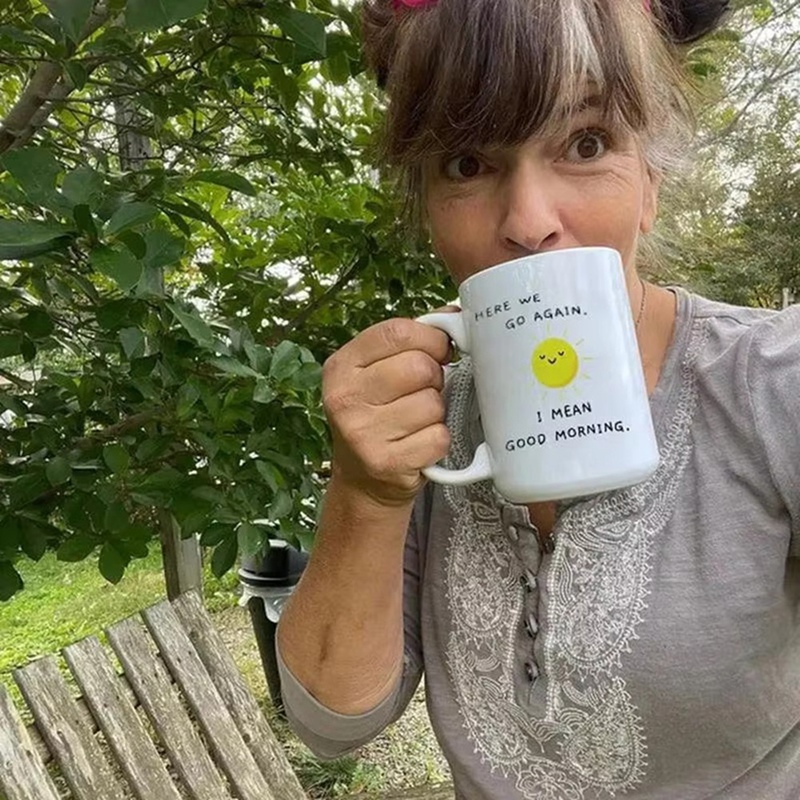 Taza de café divertida y sarcá - Coffee Tea Good Morning reseña y precio